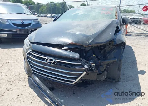 2017 Hyundai Elantra Se z USA, uszkodzony, nr VIN KMHD74LF7HU077663